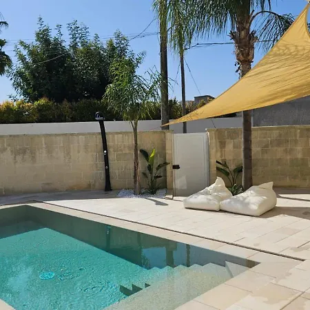 Masseria Casa Giulia Con Piscina Uggiano La Chiesa